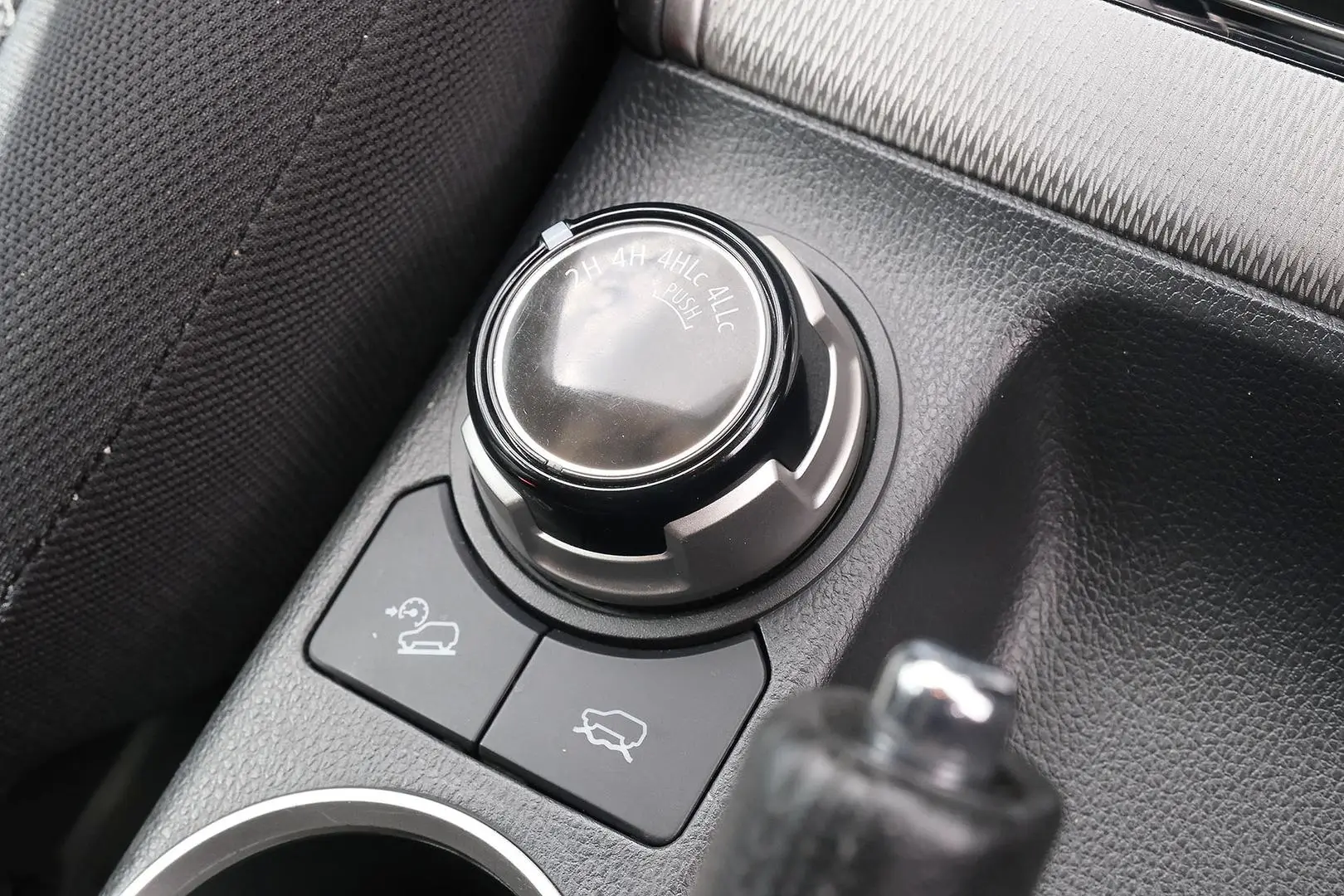 2022 Mitsubishi Triton Gallery Image 20