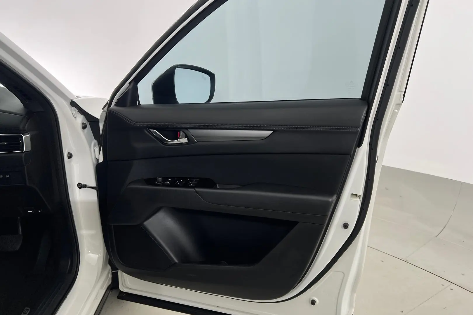 2021 Mazda CX-8 Gallery Image 16