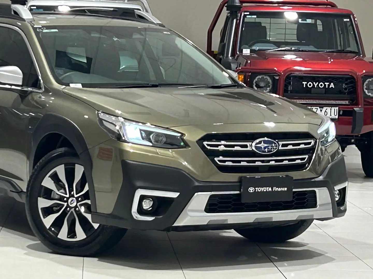 2023 Subaru Outback Gallery Image 3