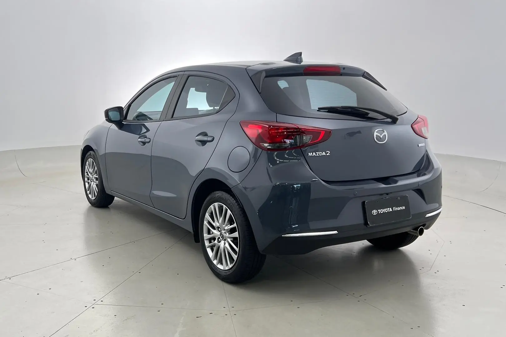 2021 Mazda 2 Gallery Image 7