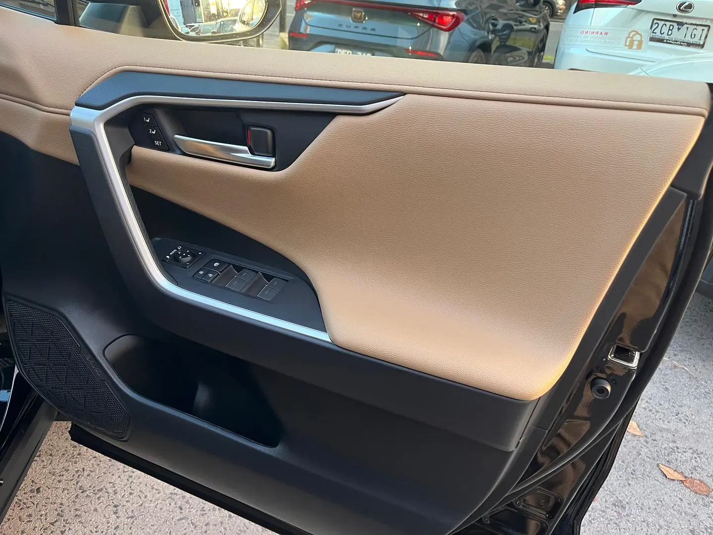 2024 Toyota RAV4 Gallery Image 13