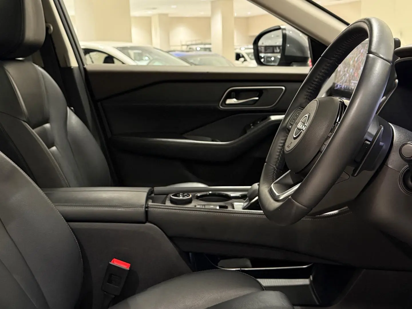 2023 Nissan X-TRAIL Gallery Image 12