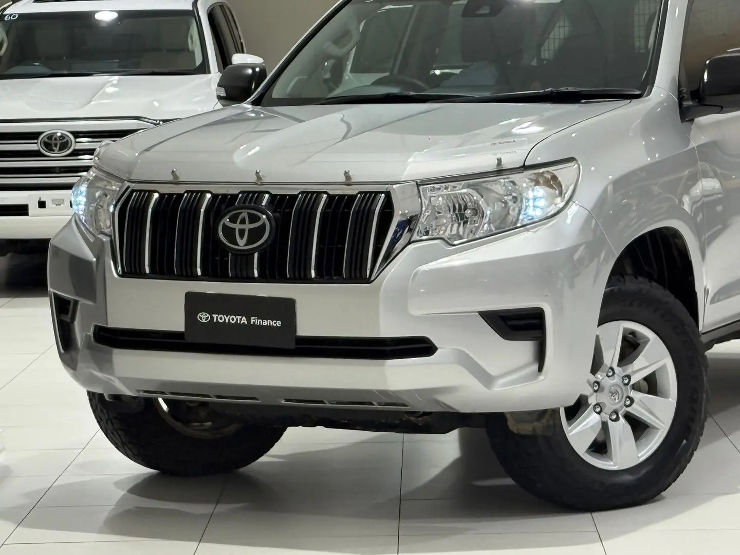 2022 Toyota Landcruiser Prado Gallery Image 7