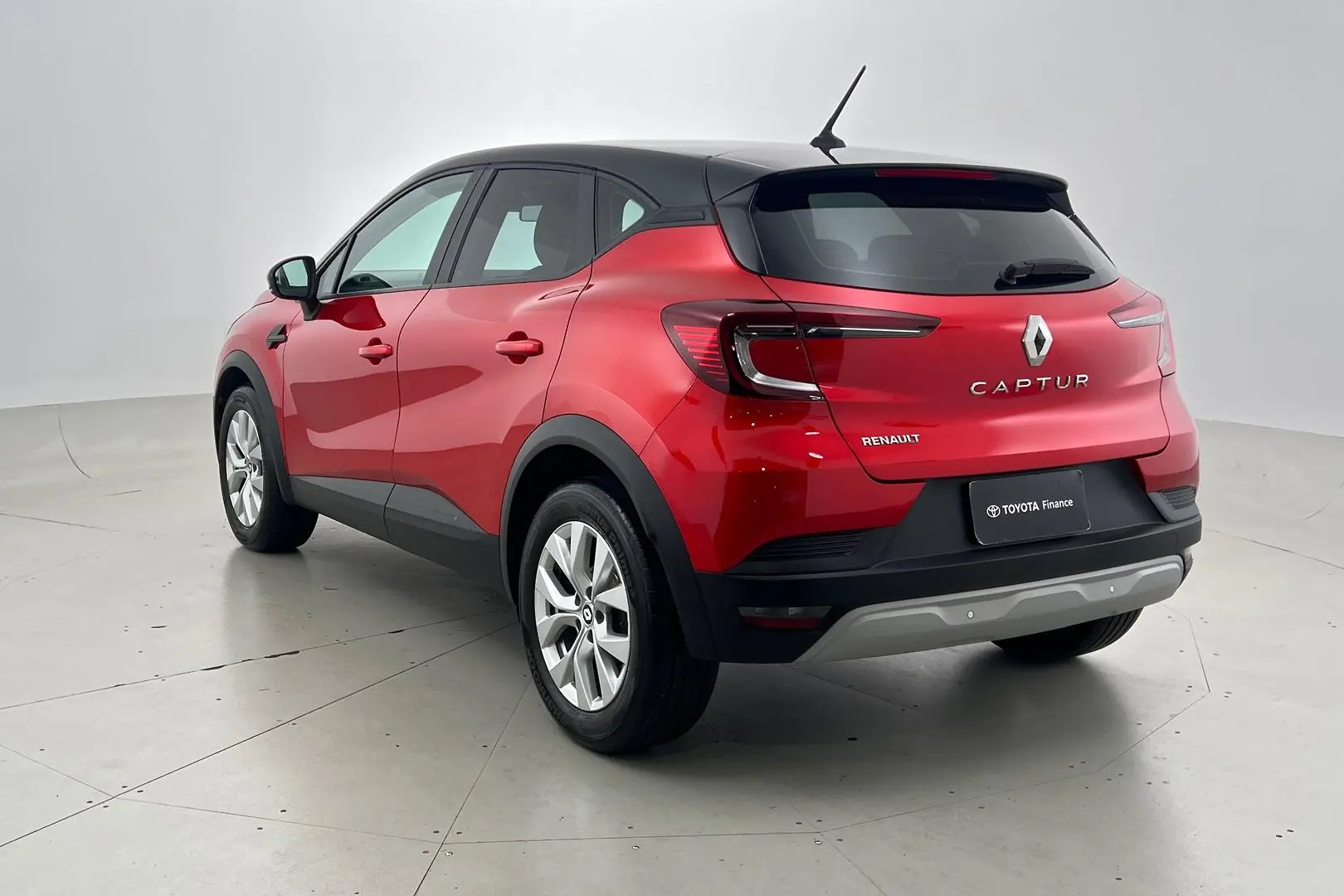 2022 Renault Captur Gallery Image 7
