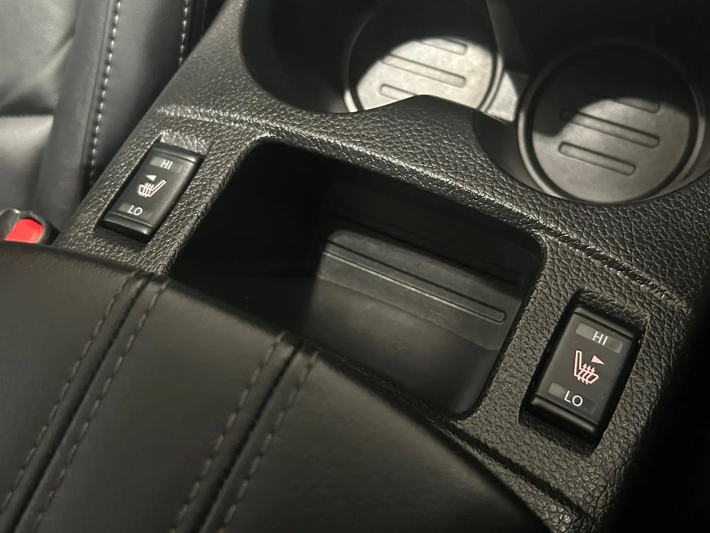 2020 Nissan QASHQAI Gallery Image 18