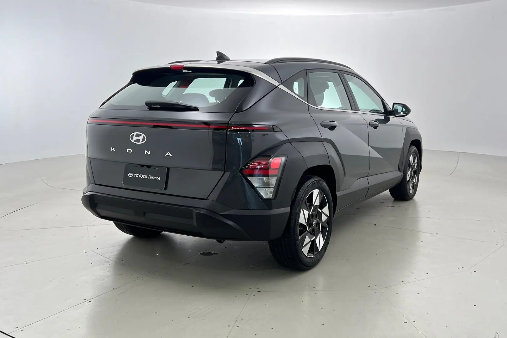 2024 Hyundai Kona Gallery Image 4