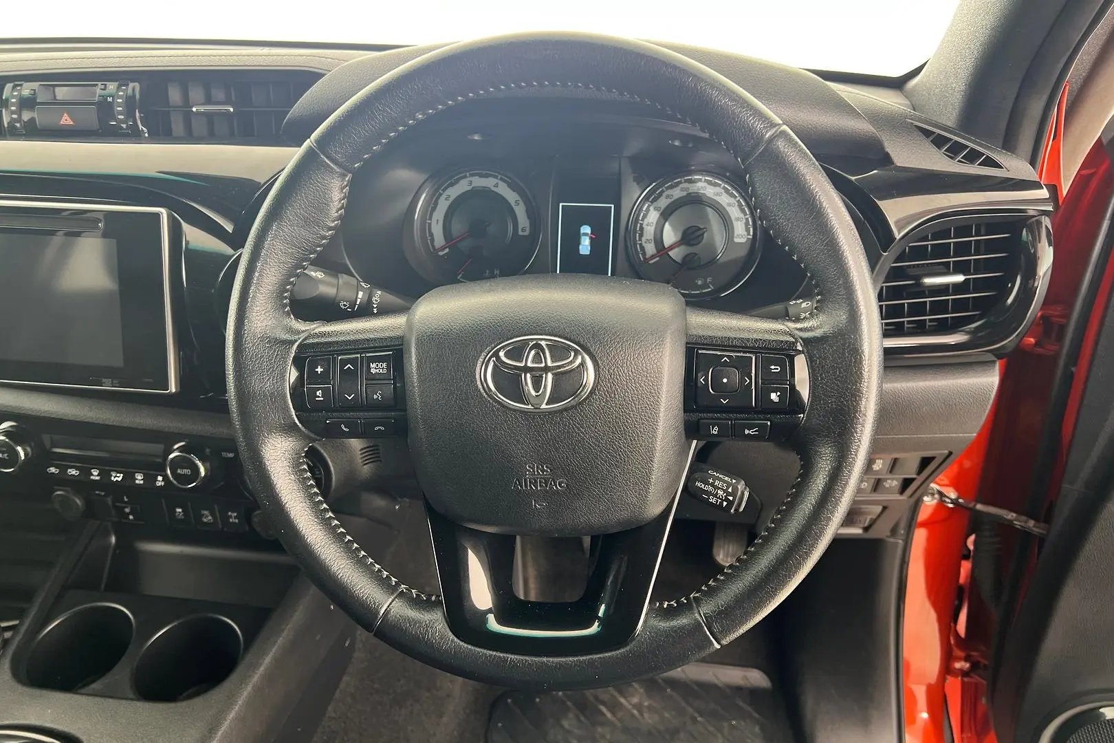 2019 Toyota Hilux Gallery Image 14