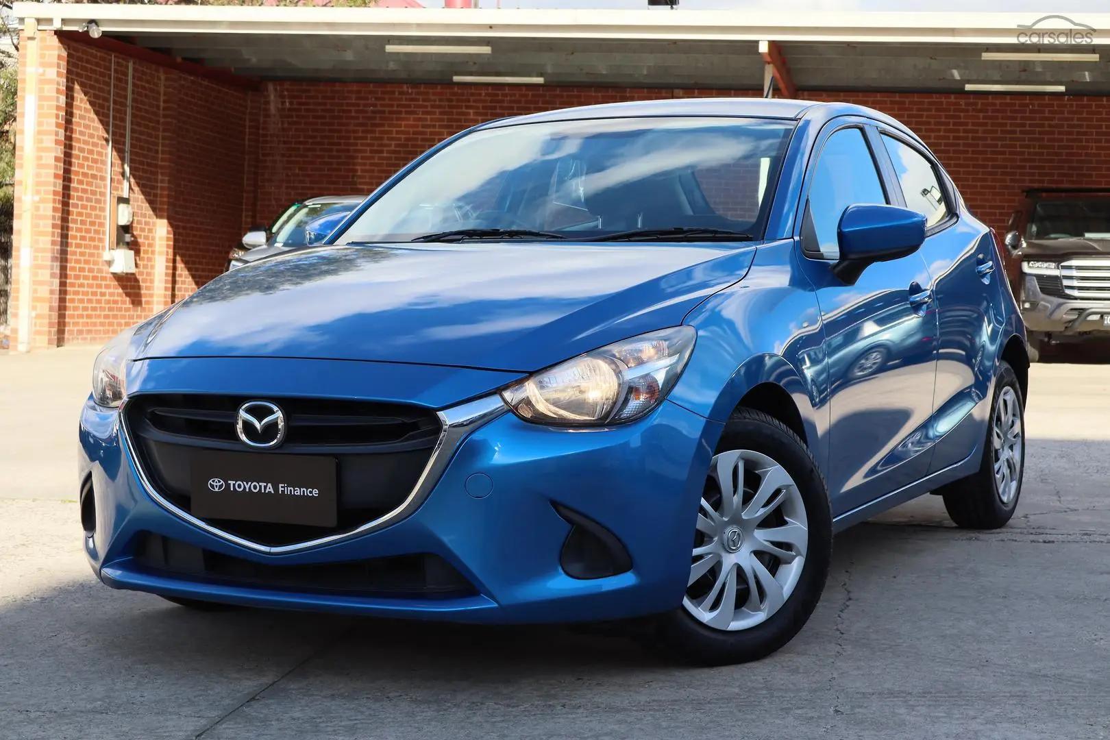 2015 Mazda 2 Image 2
