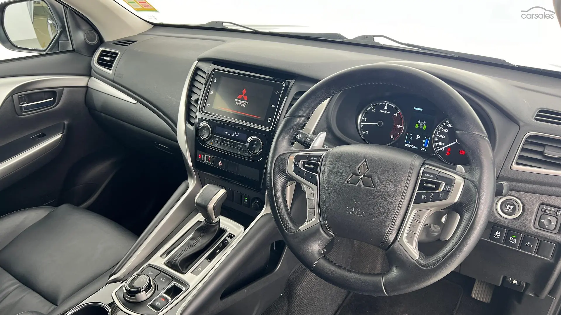 2019 Mitsubishi Pajero Sport Image 13