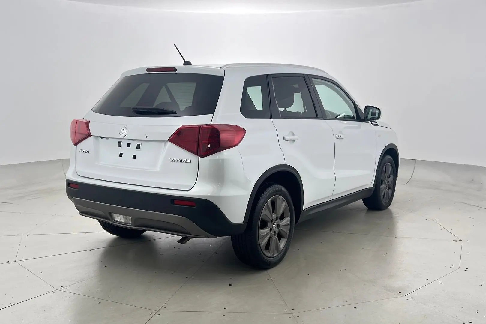 2020 Suzuki Vitara Gallery Image 10