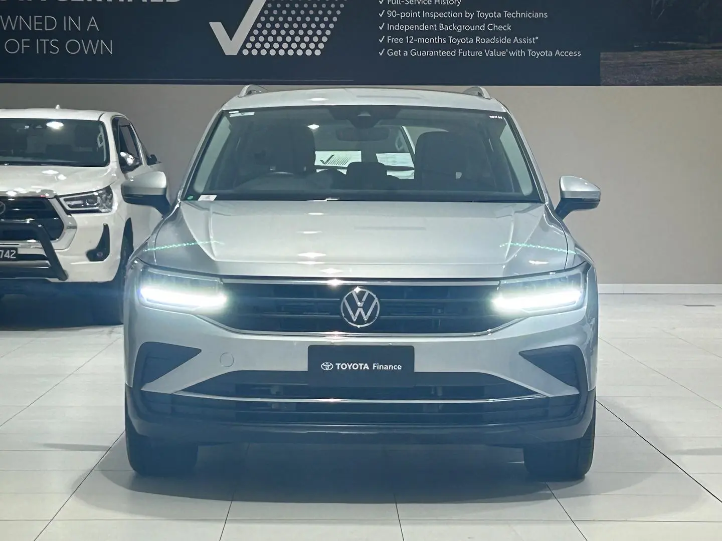 2023 Volkswagen Tiguan Gallery Image 4
