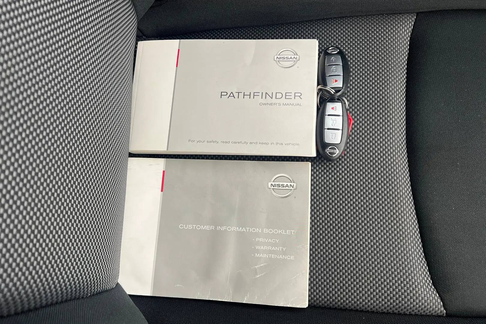 2017 Nissan Pathfinder Gallery Image 22