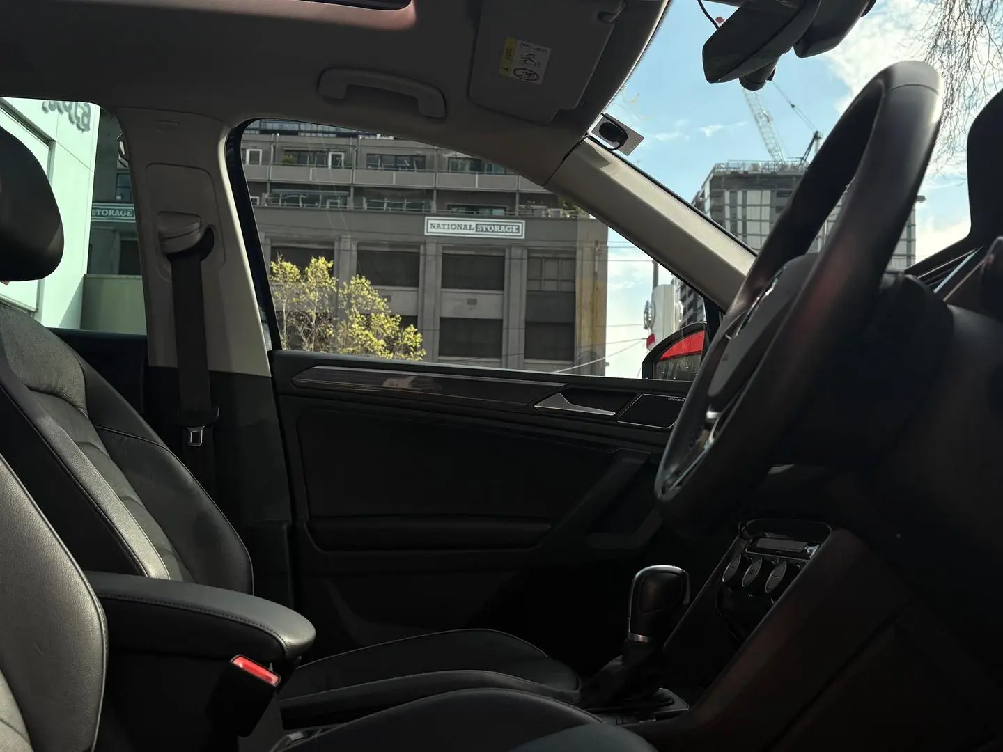 2019 Volkswagen Tiguan Gallery Image 13