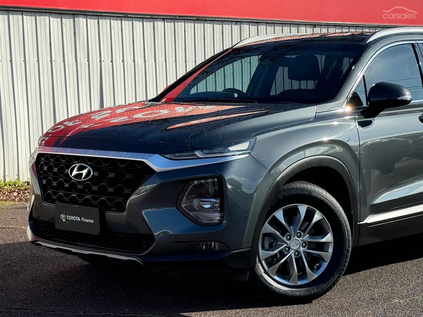 2018 Hyundai Santa Fe Image 10