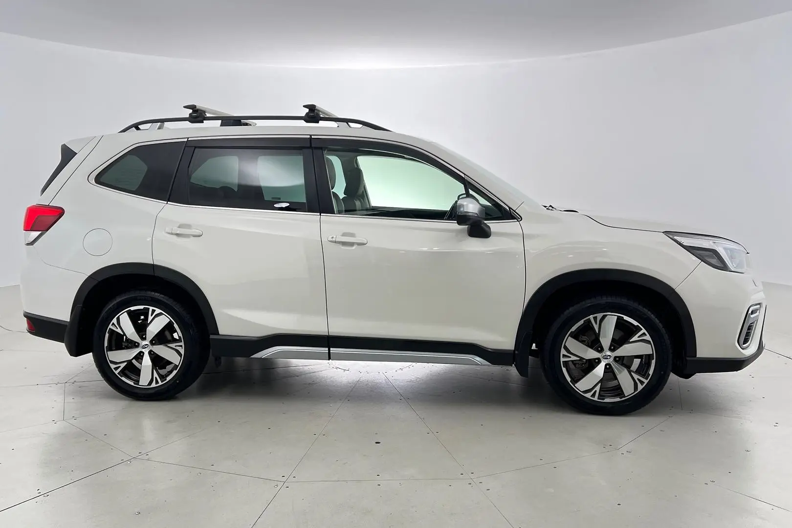 2021 Subaru Forester Gallery Image 5