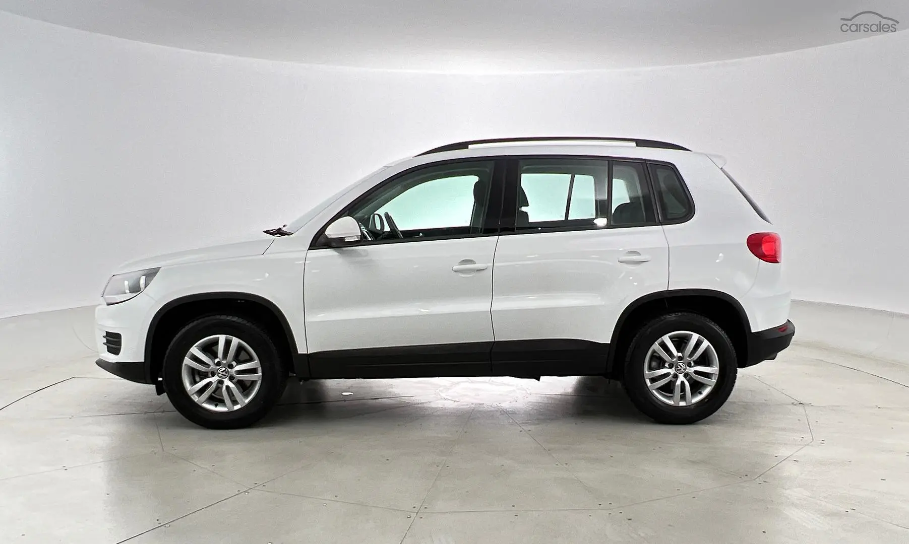 2014 Volkswagen Tiguan Image 8