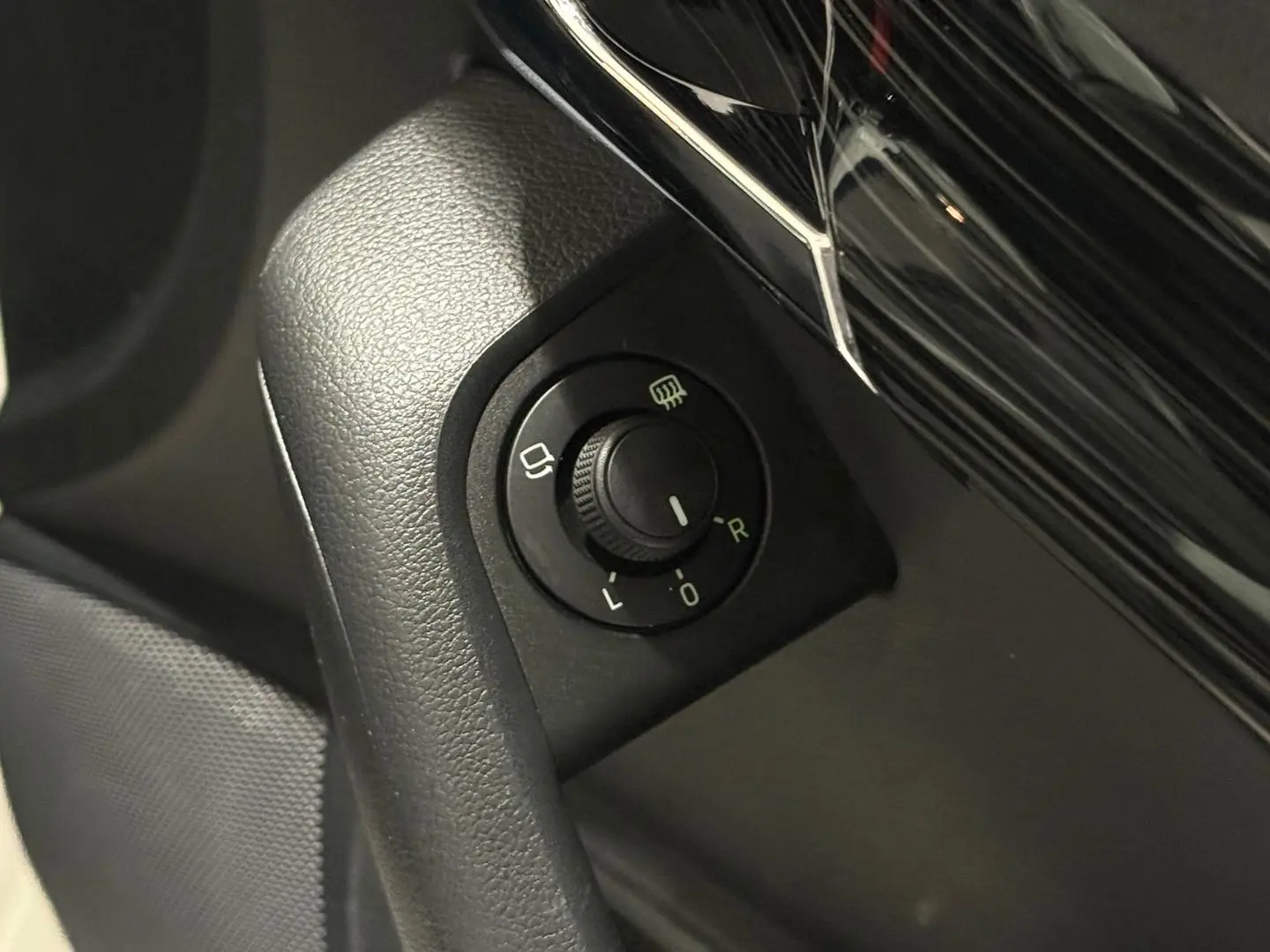 2020 SKODA Octavia Gallery Image 16