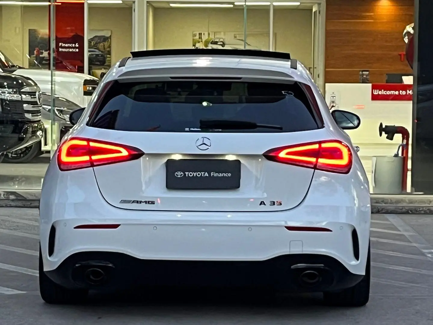 2020 Mercedes-Benz A-Class Gallery Image 9