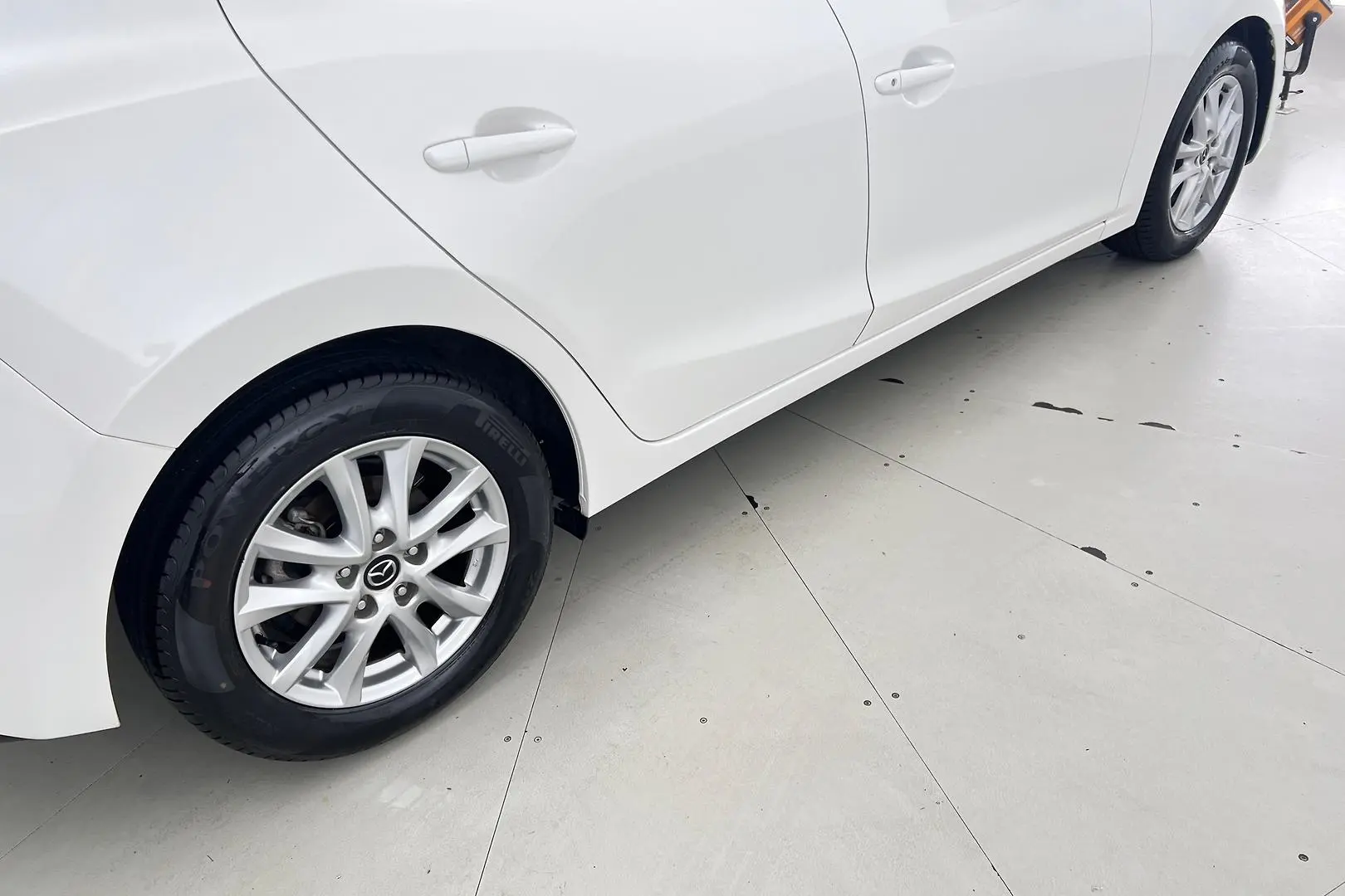 2015 Mazda 3 Gallery Image 11