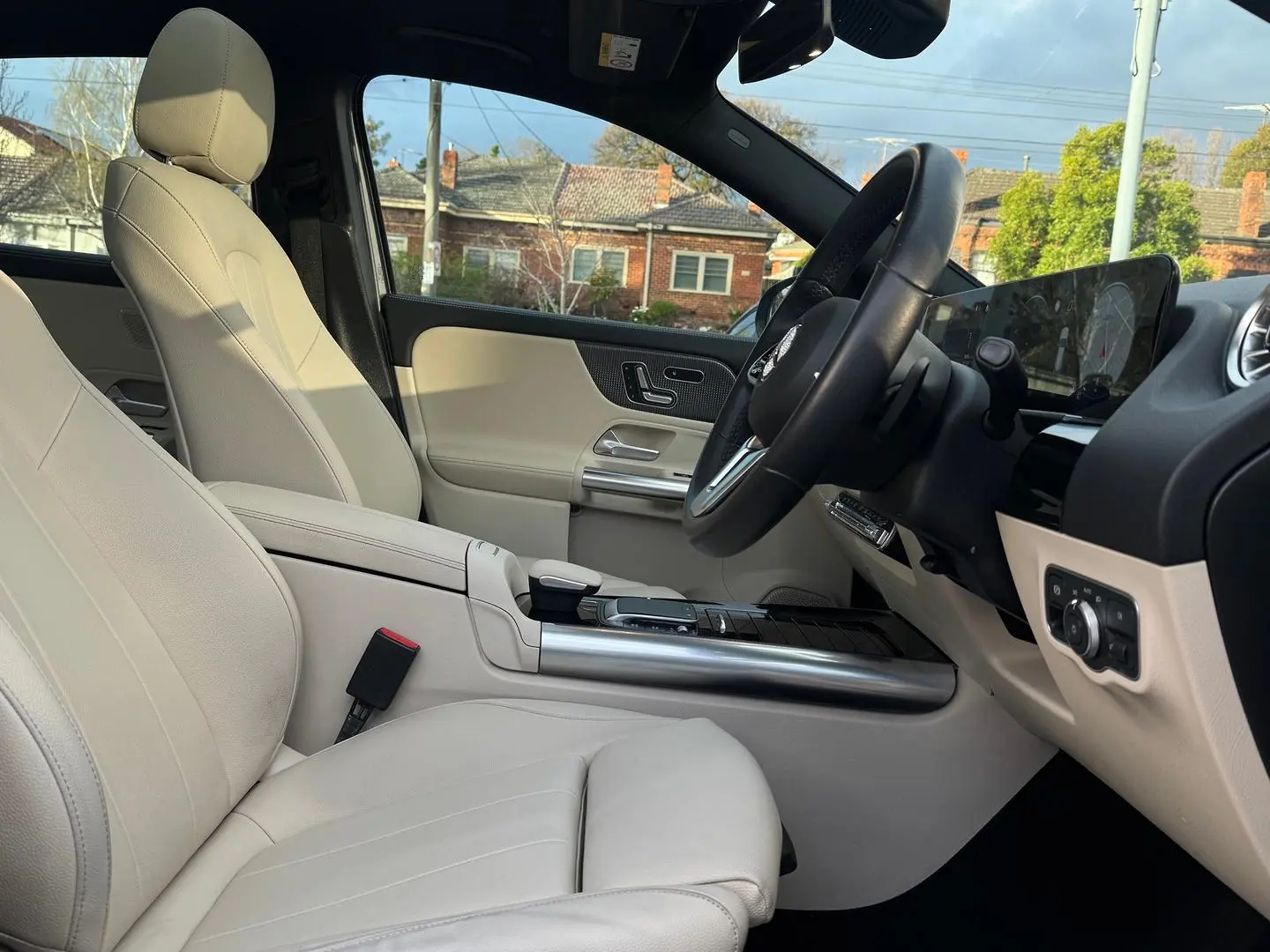 2021 Mercedes-Benz GLA-Class Gallery Image 12