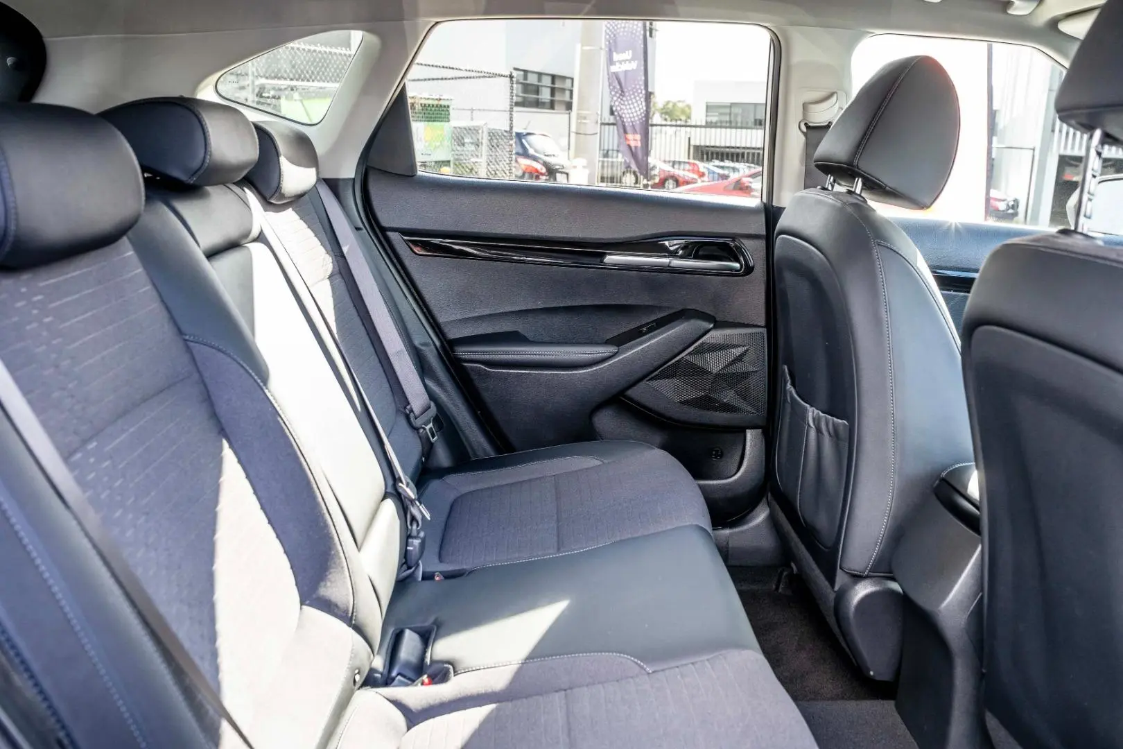 2022 Kia Seltos Gallery Image 9