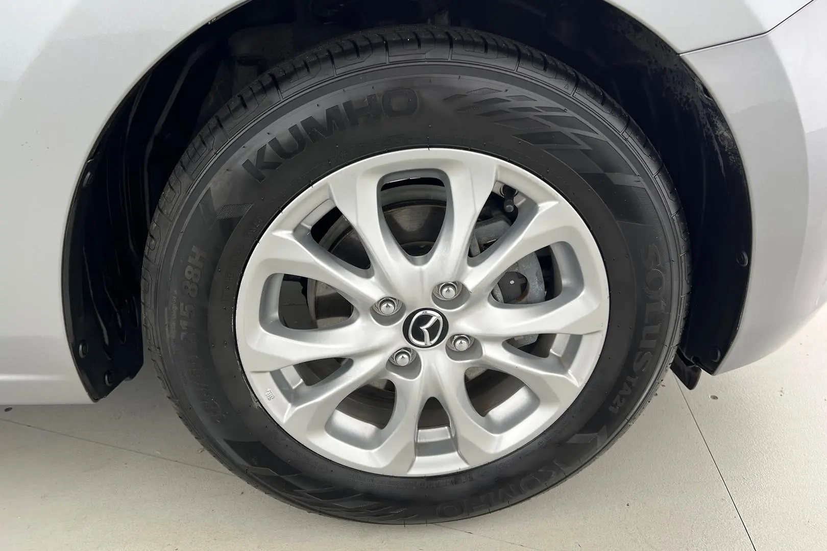 2016 Mazda 2 Gallery Image 21