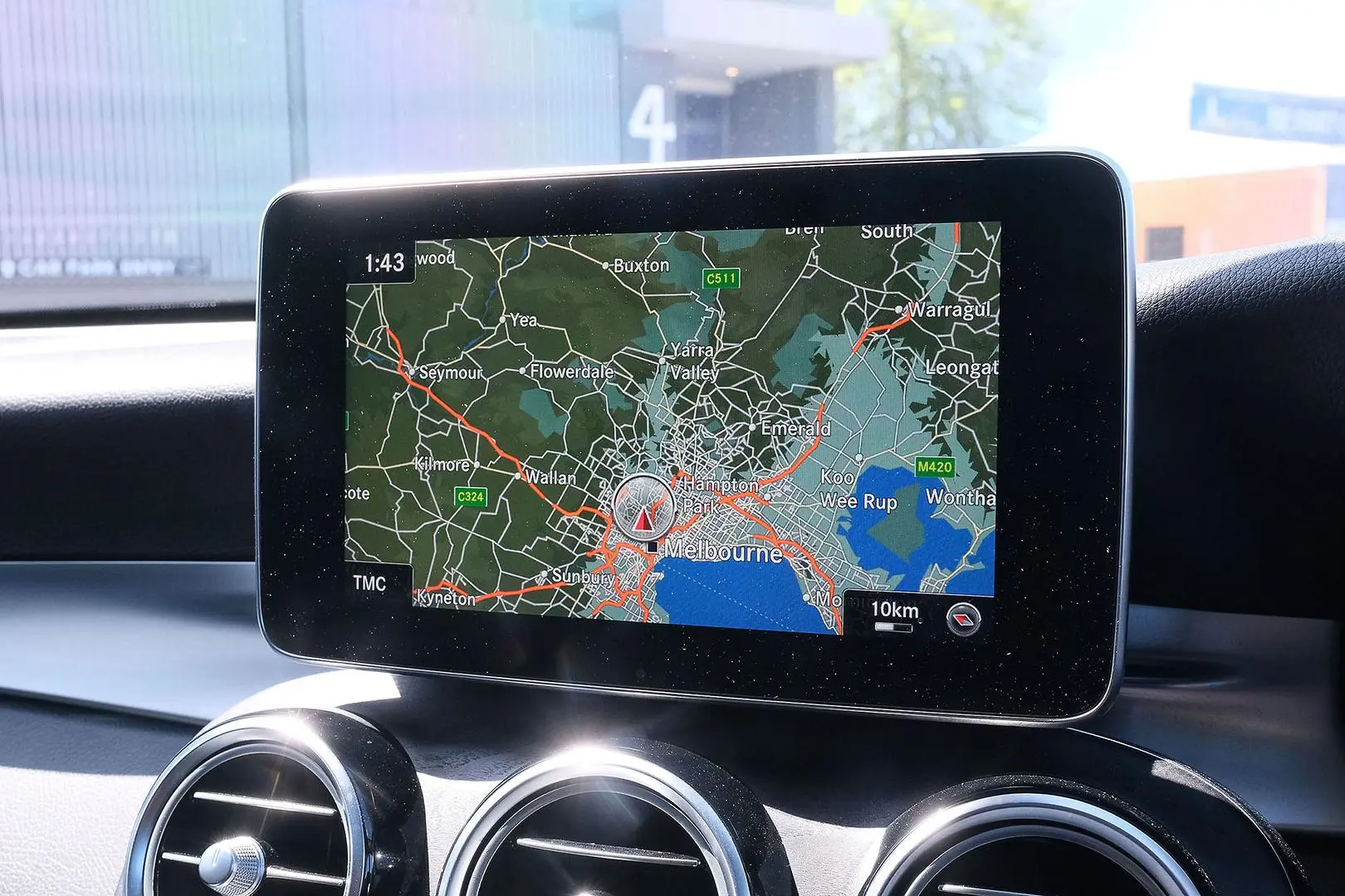 2019 Mercedes-Benz GLC-Class Gallery Image 8