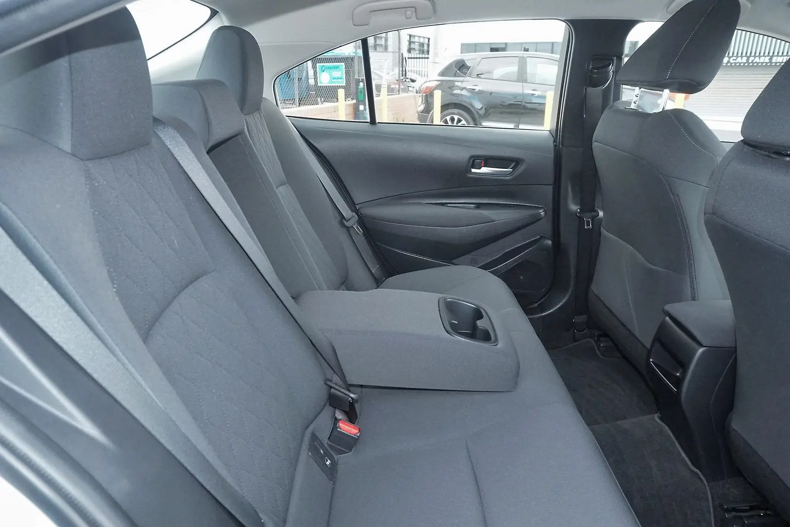 2020 Toyota Corolla Gallery Image 7