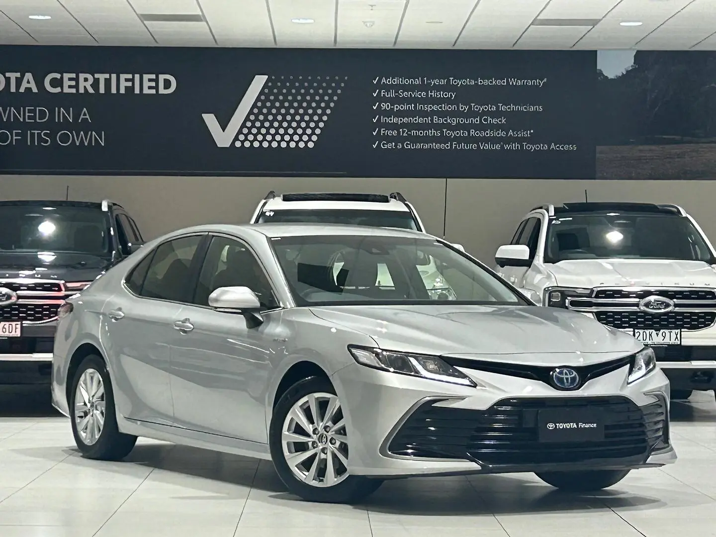 2024 Toyota Camry Gallery Image 1