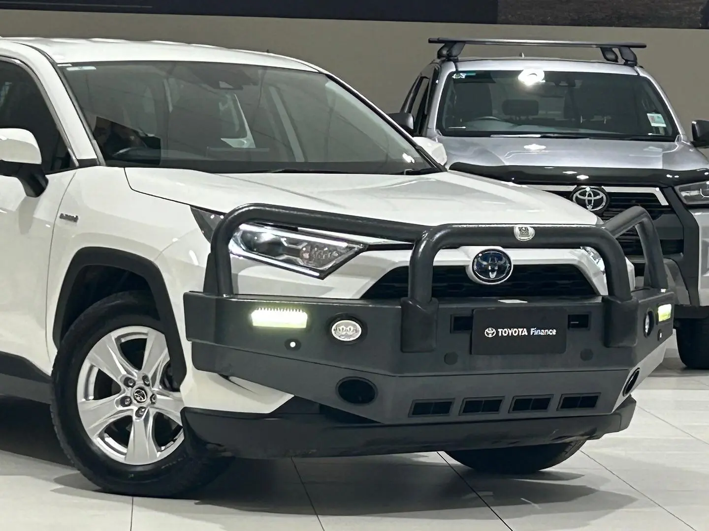2021 Toyota RAV4 Gallery Image 3