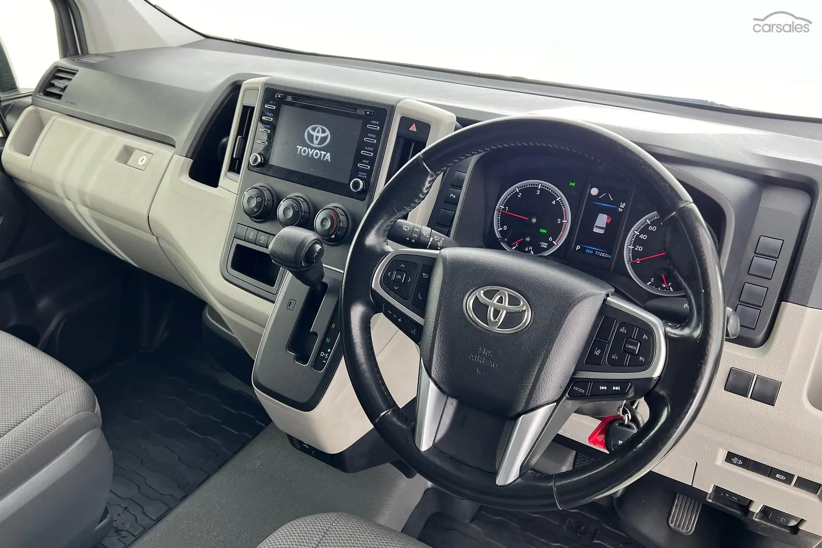 2019 Toyota Hiace Image 10