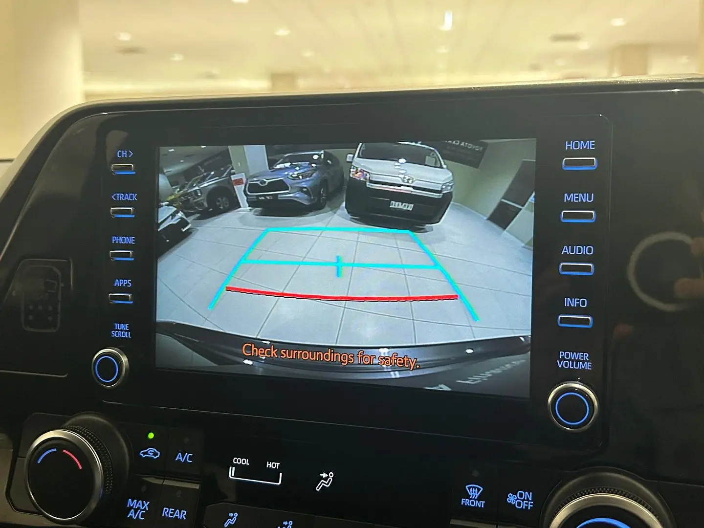 2022 Toyota Kluger Gallery Image 16