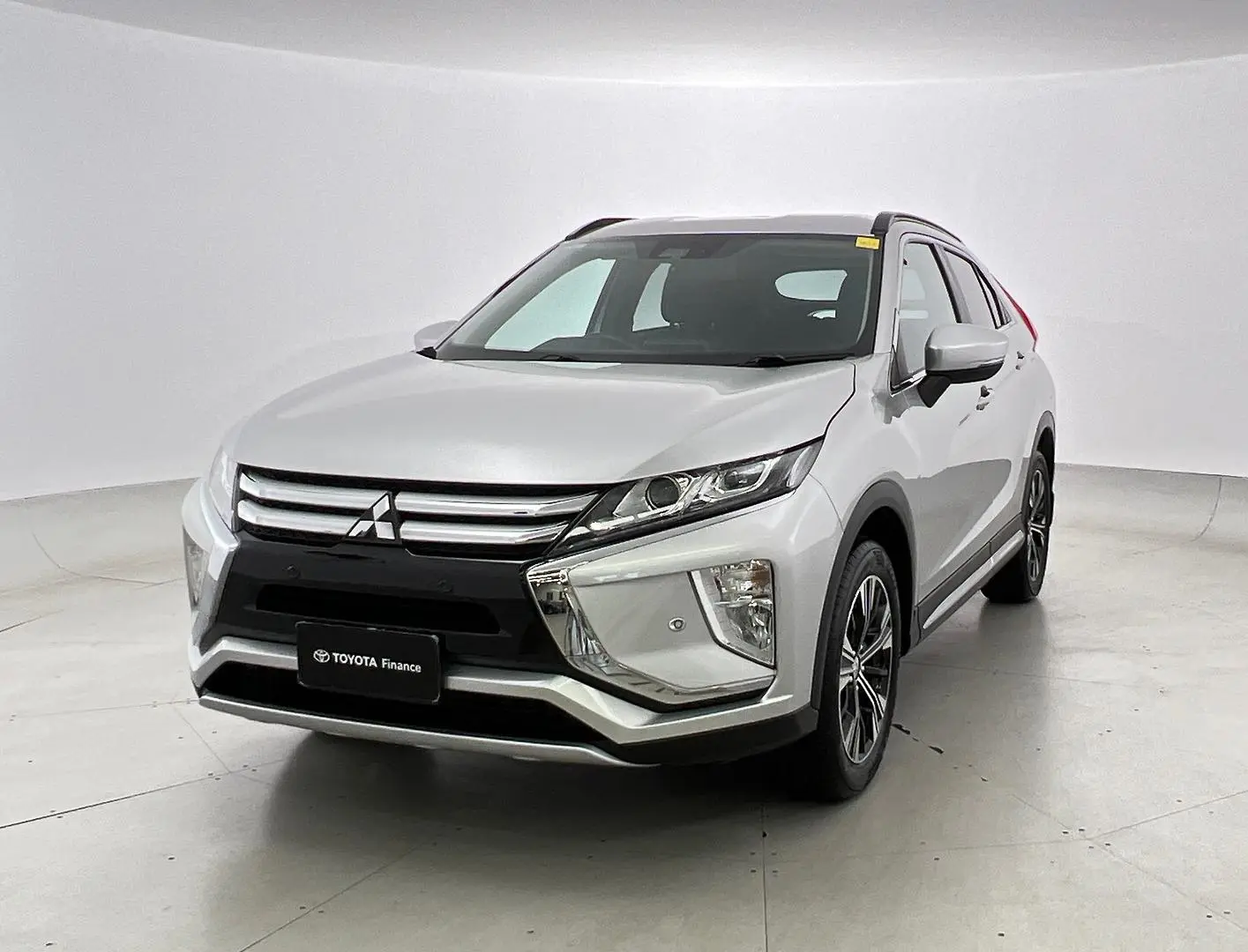 2019 Mitsubishi Eclipse Cross Image 8