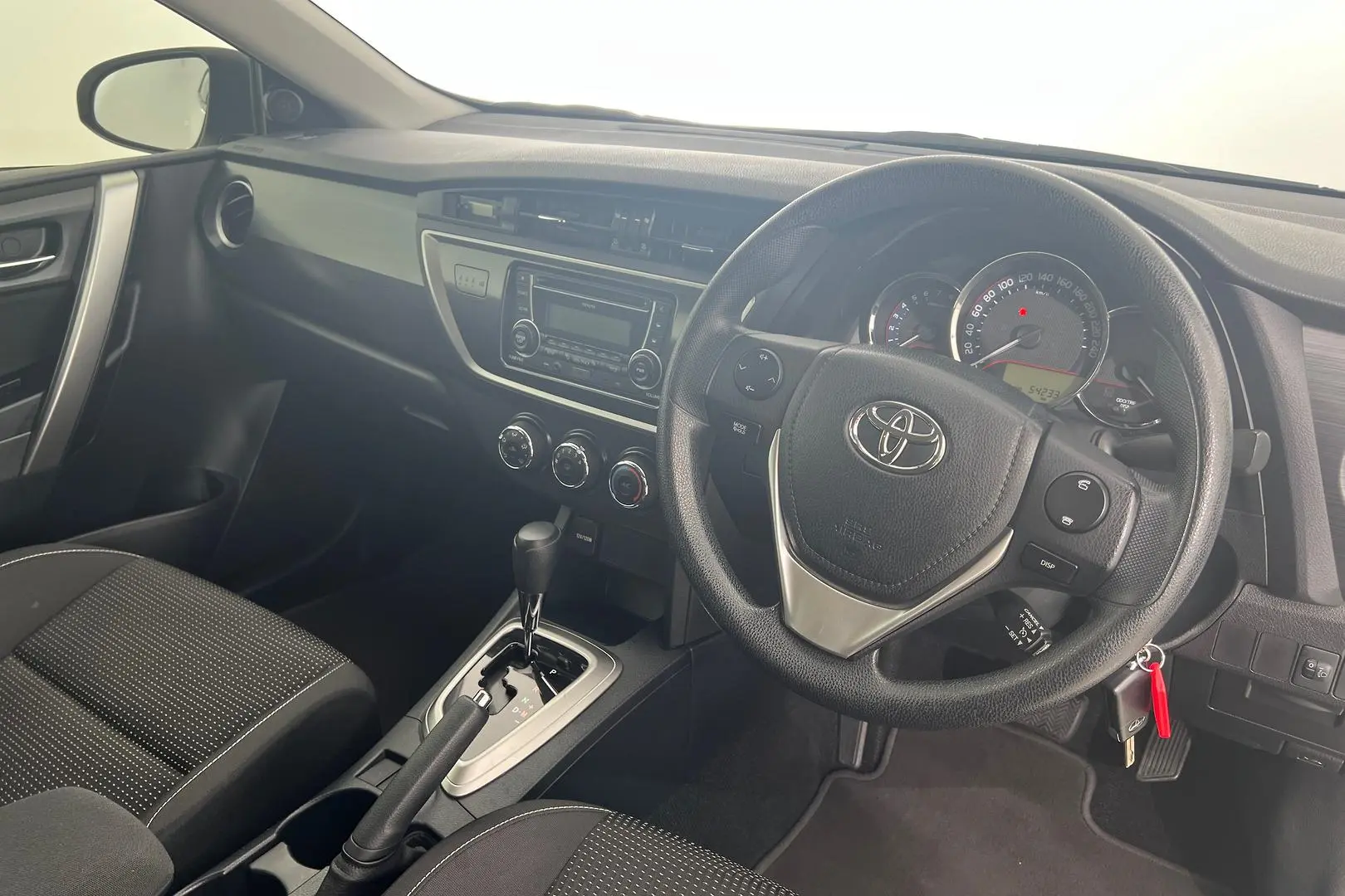 2014 Toyota Corolla Gallery Image 3