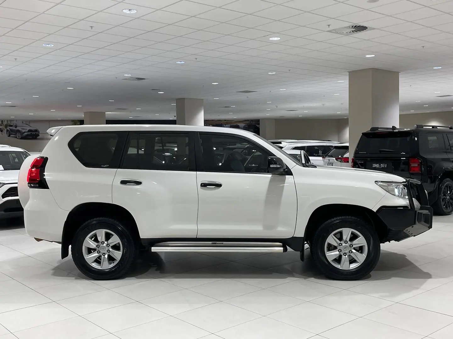 2020 Toyota Landcruiser Prado Gallery Image 2