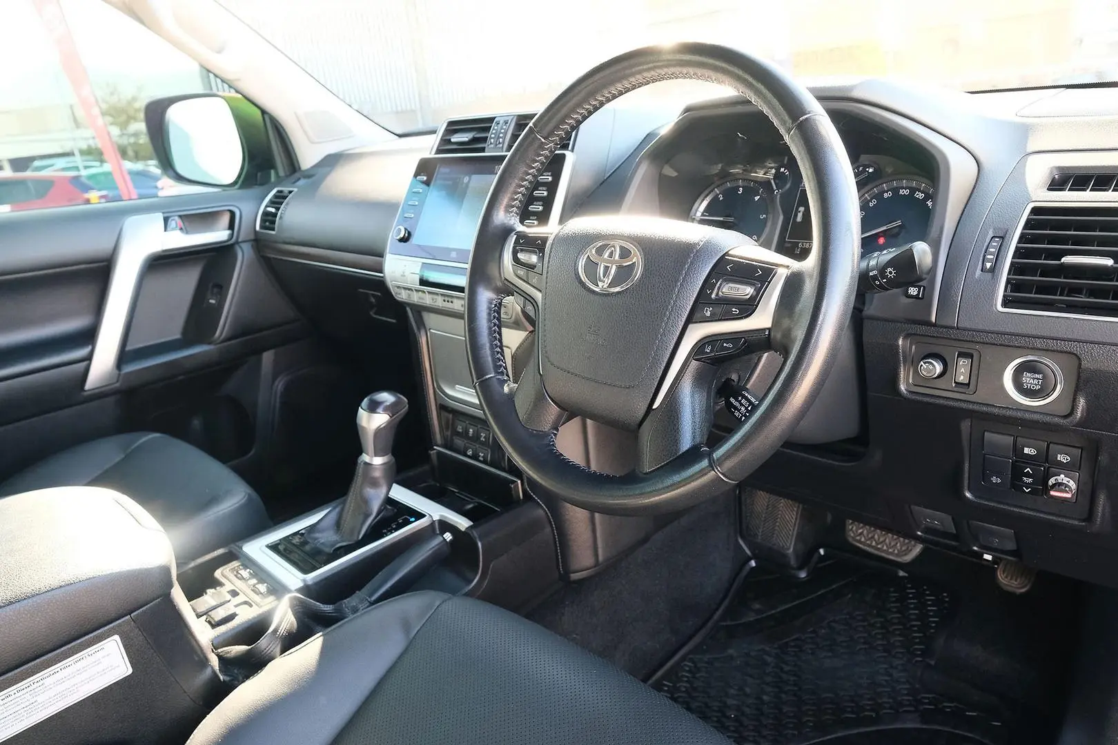 2020 Toyota Landcruiser Prado Gallery Image 7