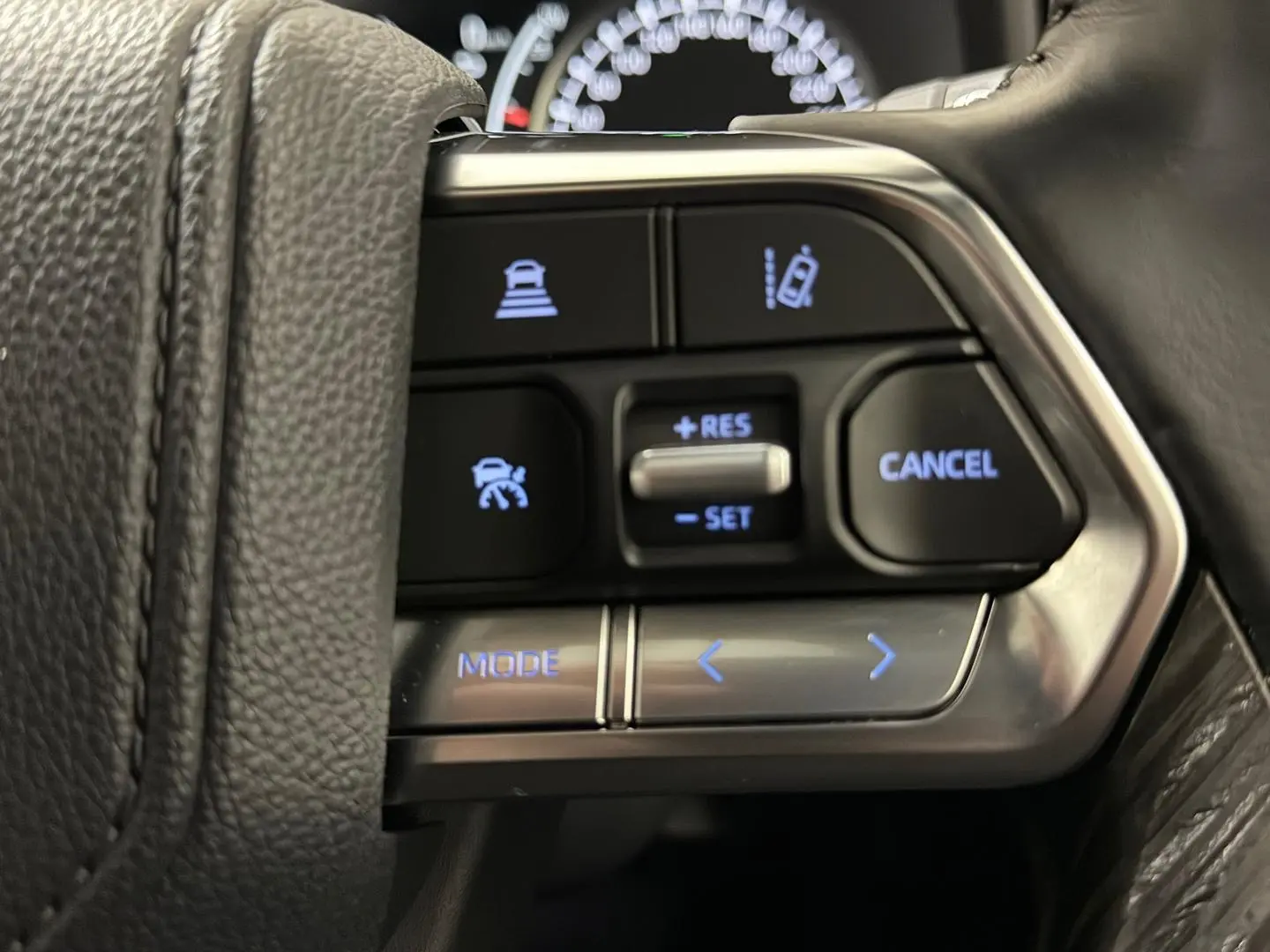 2024 Toyota Landcruiser Gallery Image 25