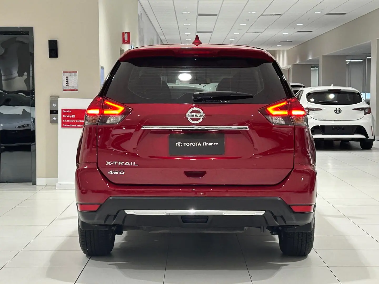 2022 Nissan X-TRAIL Gallery Image 9