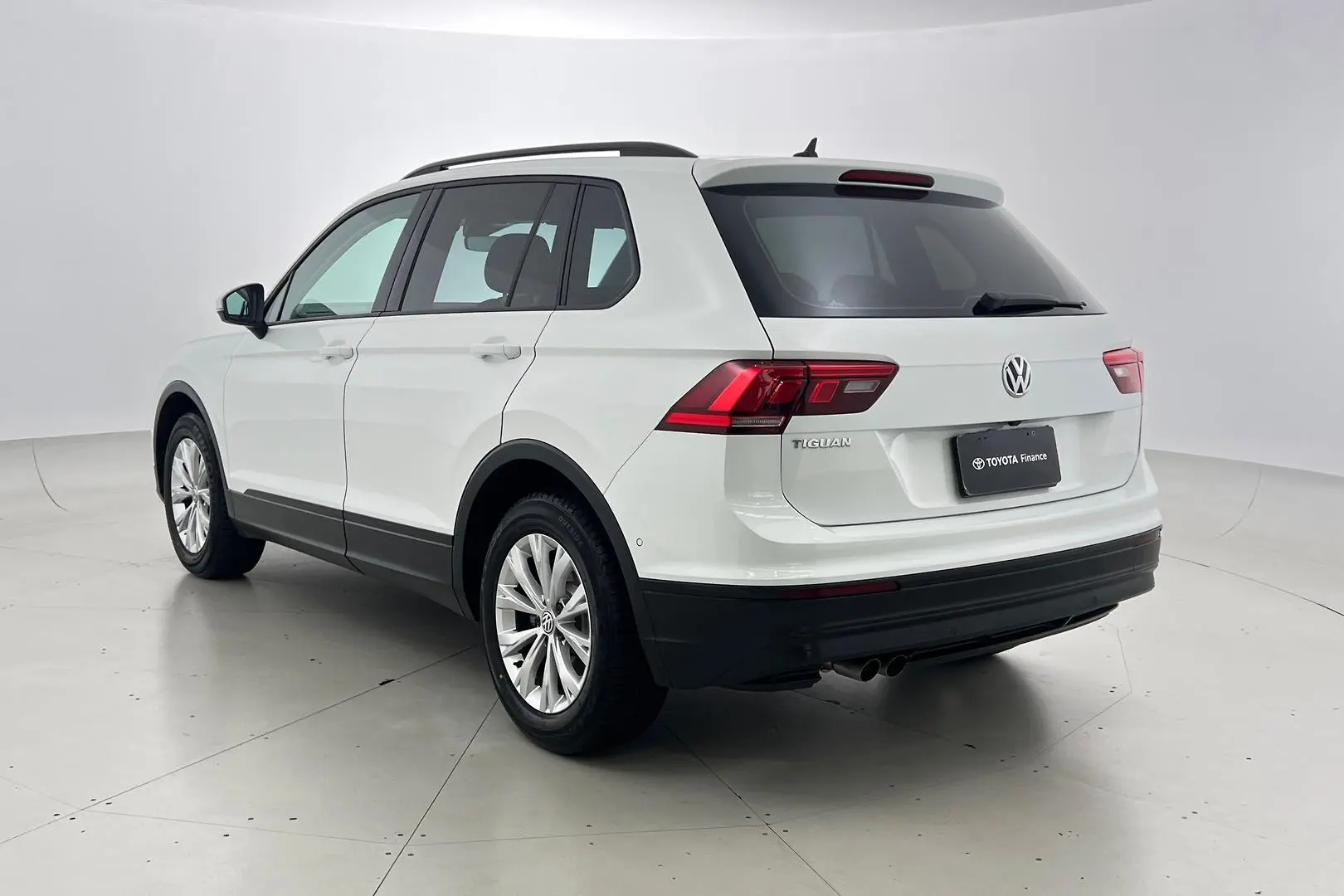 2019 Volkswagen Tiguan Gallery Image 7