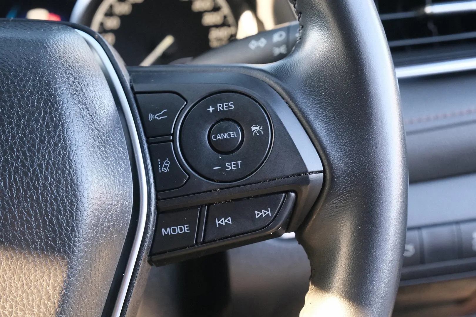 2018 Toyota Camry Gallery Image 15