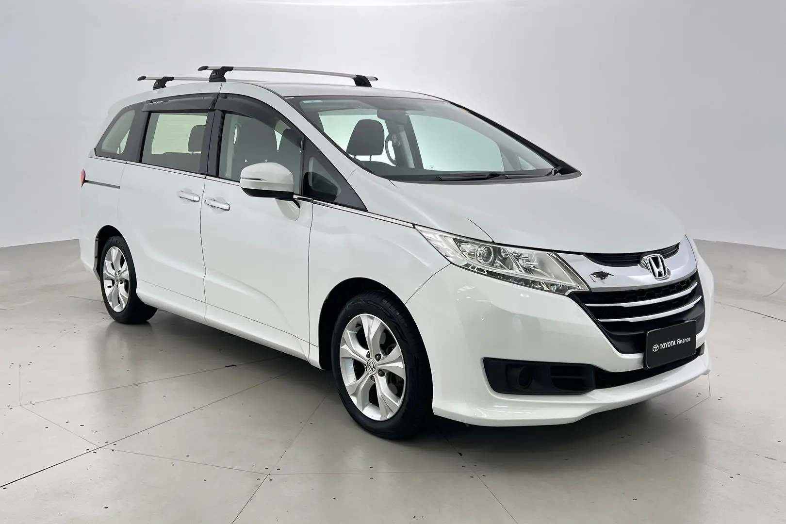 2014 Honda Odyssey Gallery Image 1