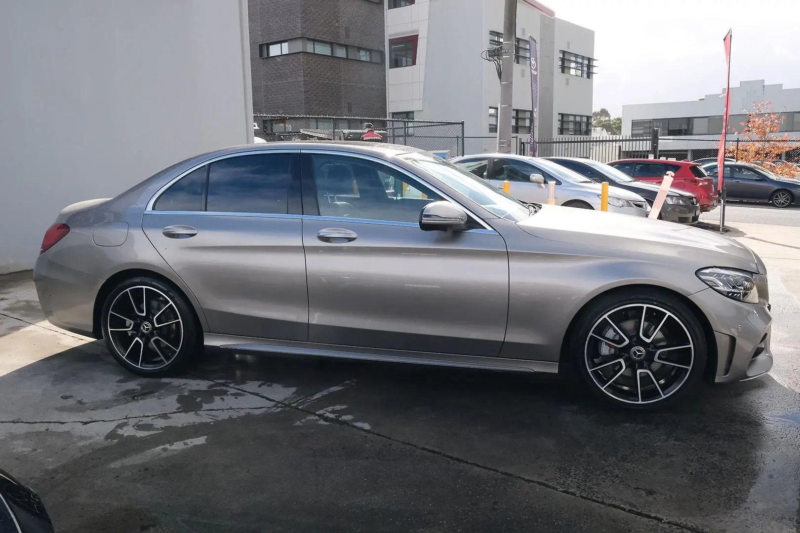 2021 Mercedes-Benz C-Class Gallery Image 5