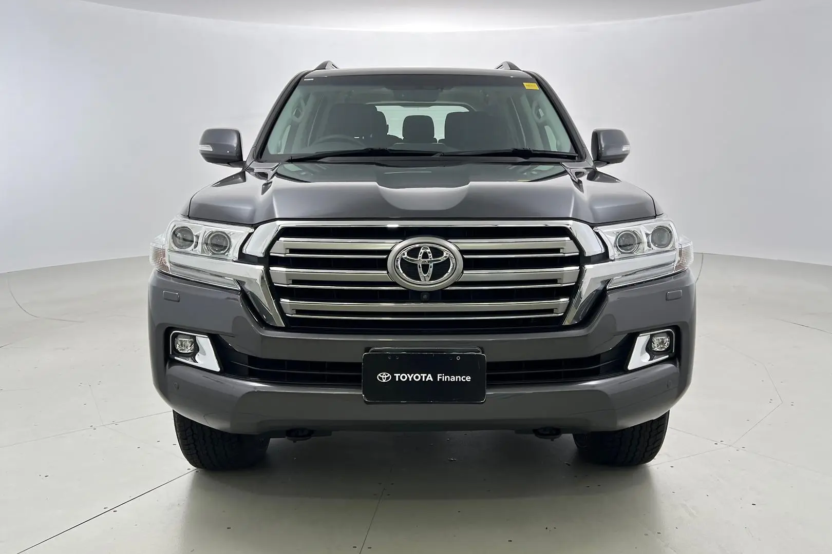 2019 Toyota Landcruiser Gallery Image 10