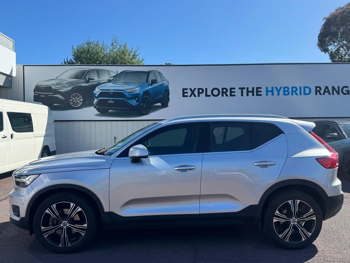 2018 Volvo XC40 Gallery Image 9
