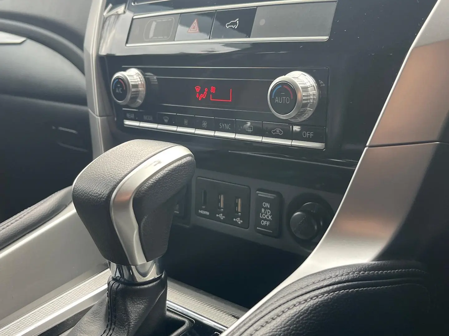 2023 Mitsubishi Pajero Sport Gallery Image 23