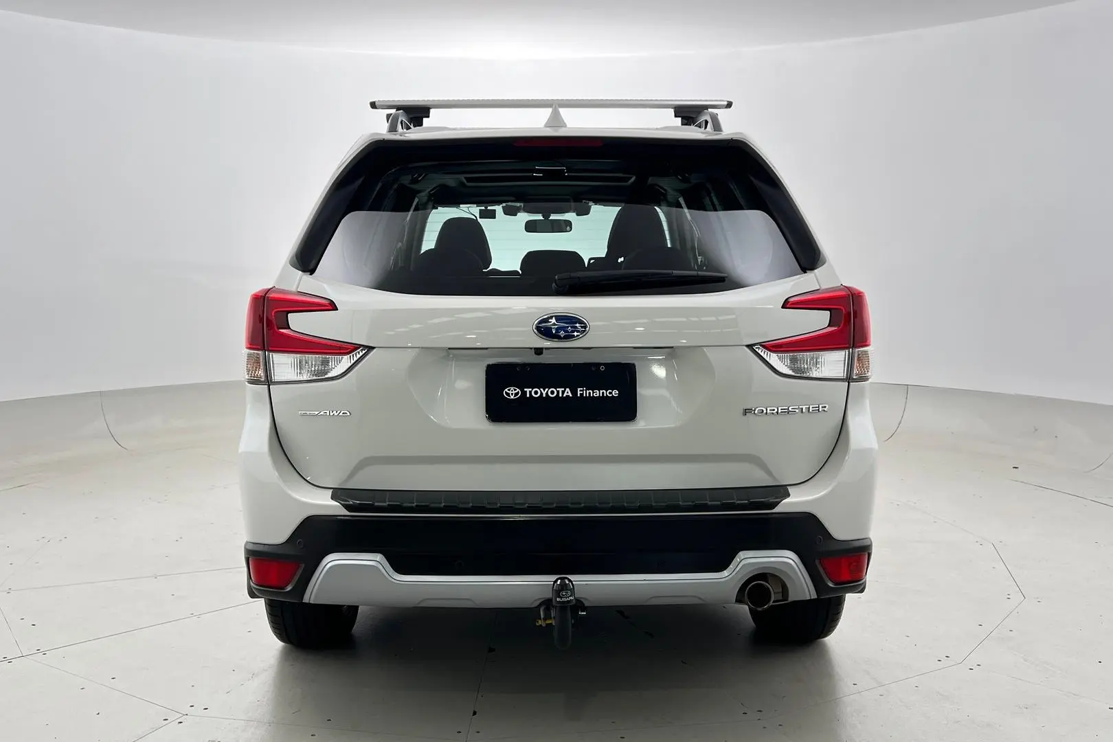 2021 Subaru Forester Gallery Image 3