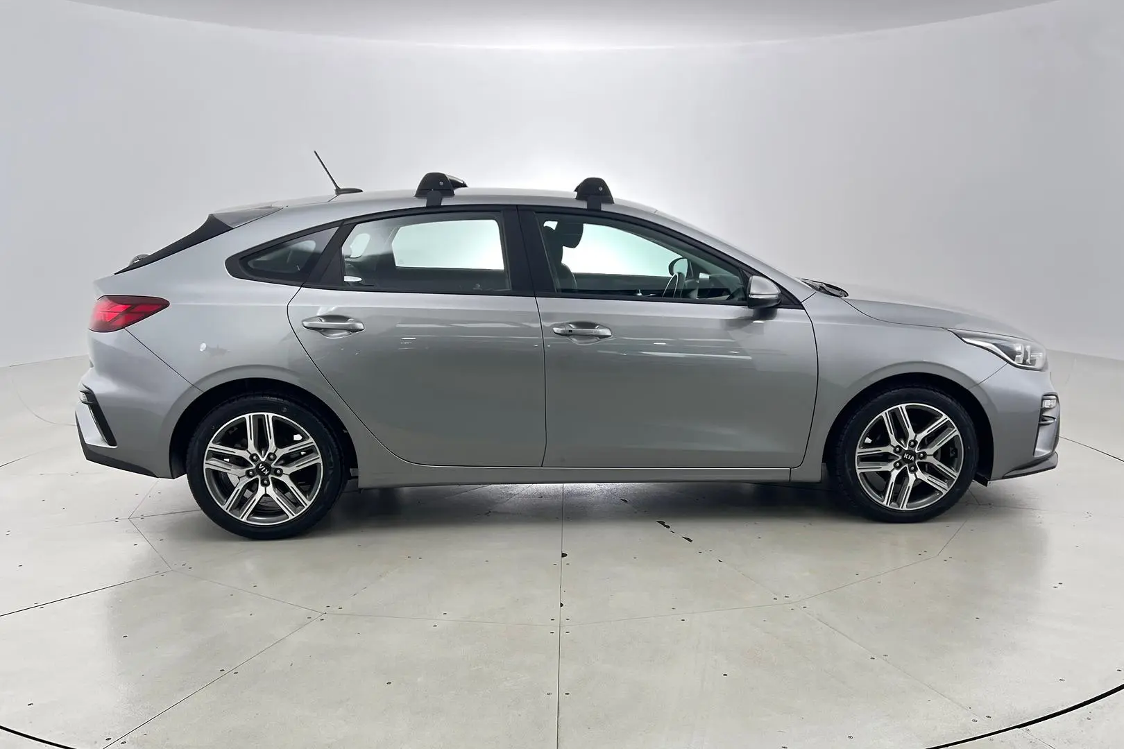 2019 Kia Cerato Gallery Image 2