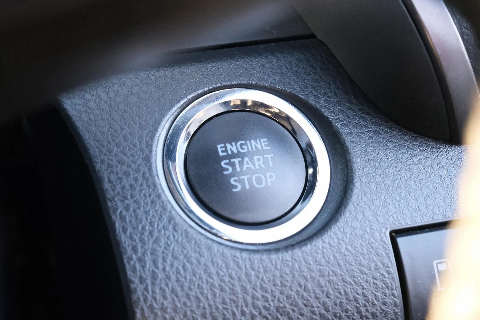 2018 Toyota Camry Gallery Image 14
