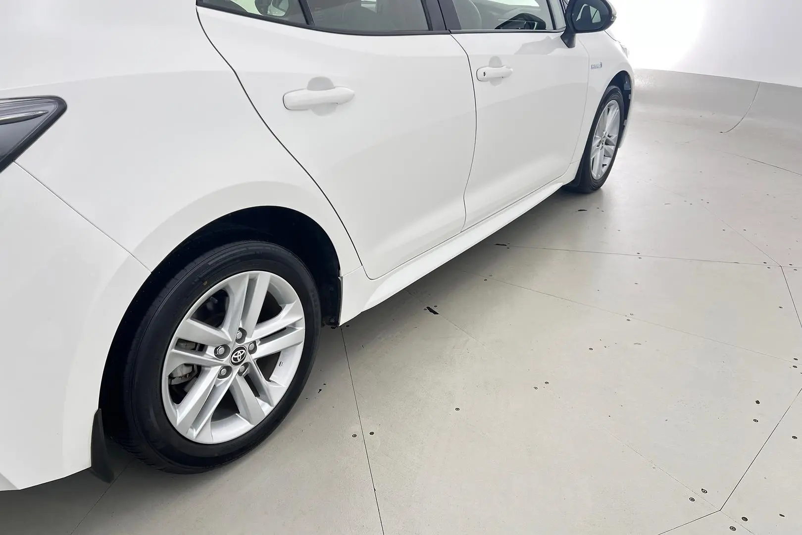 2020 Toyota Corolla Gallery Image 5