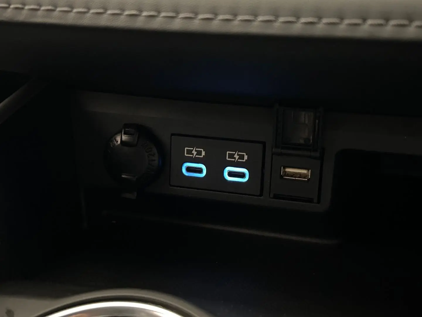 2022 Toyota Kluger Gallery Image 26